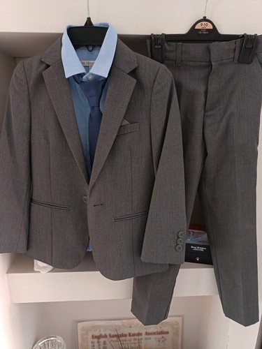 Gorgeous john rocha suit age - gorgeous,